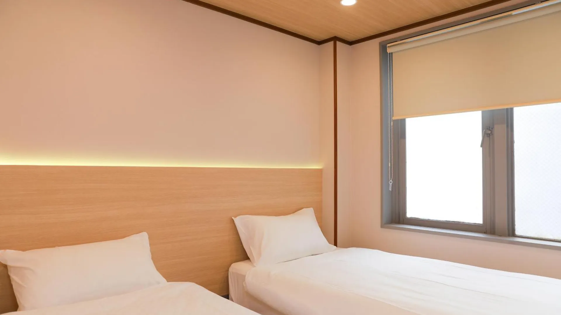 Oyasumi Ice&Hotel Osaka Guest house