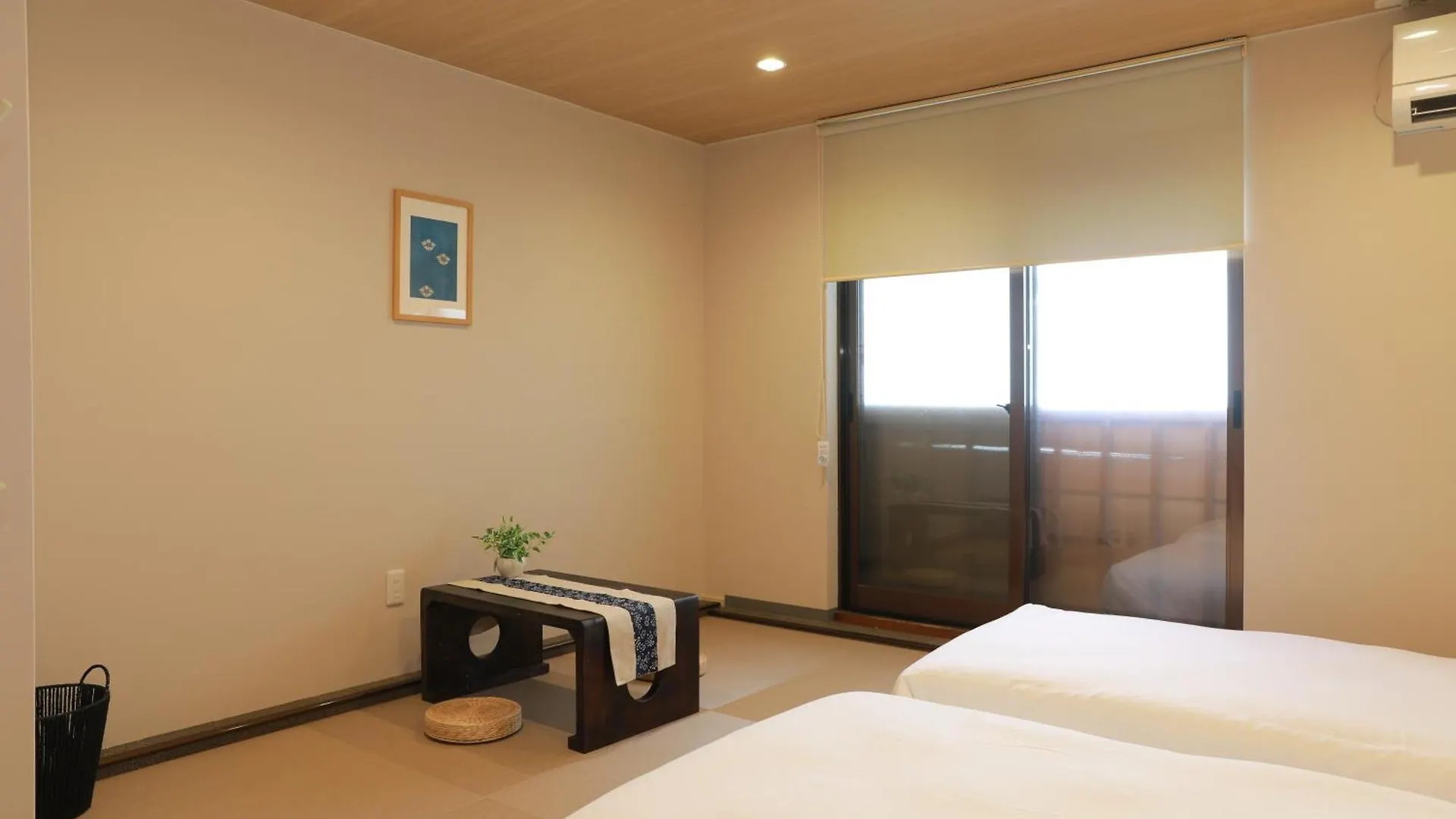 Oyasumi Ice&Hotel Osaka 0*,  Japan