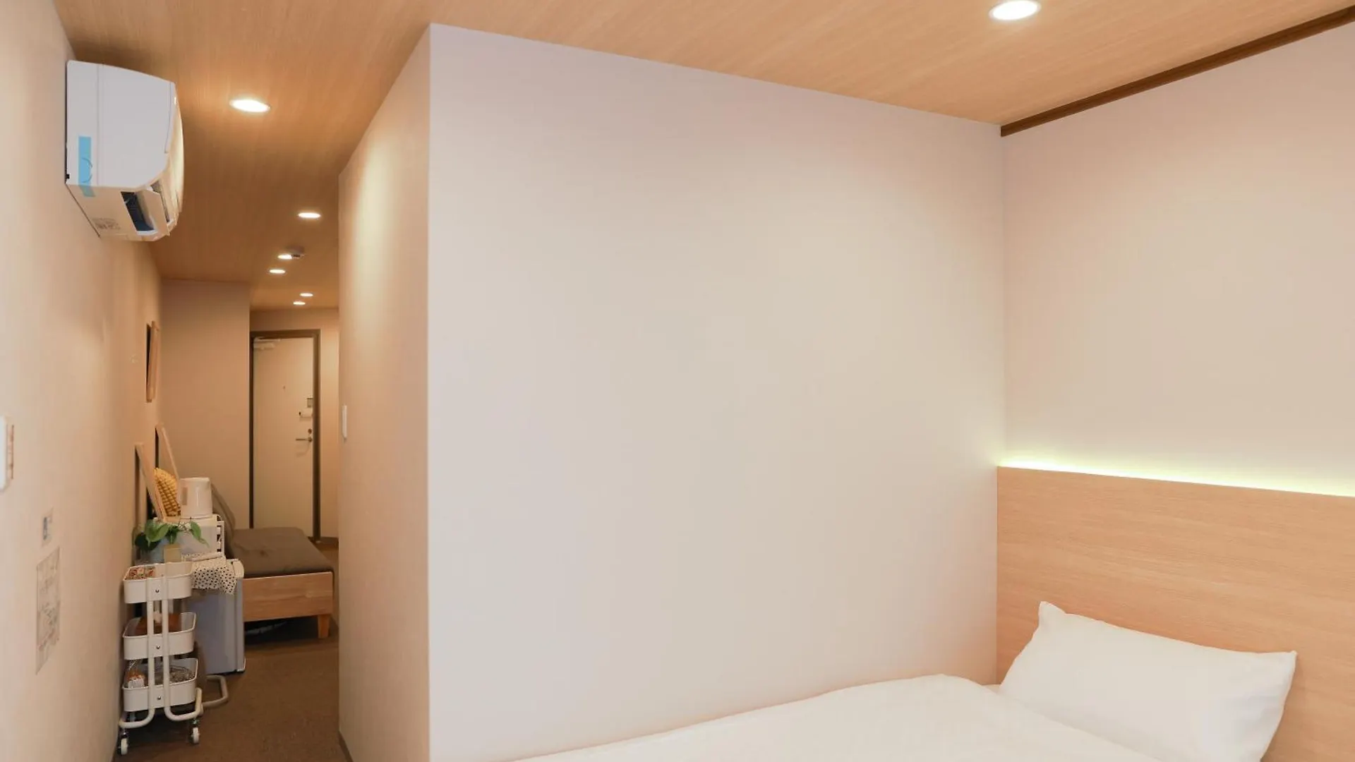 Oyasumi Ice&Hotel Osaka Guest house